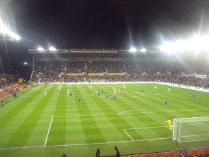 The necessary kick-off pic (Stoke is boring)
